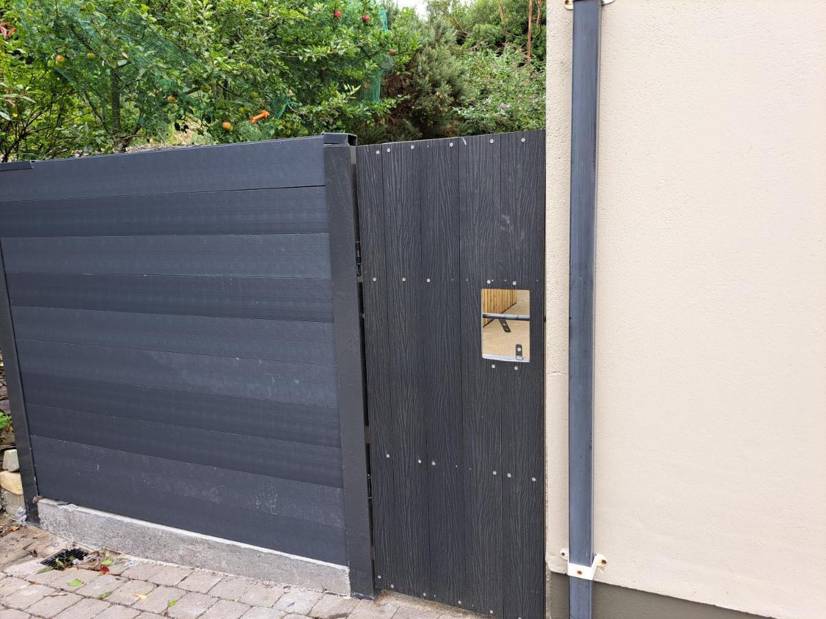 Ferienwohnung Pollys Haven Ballybrack  Exterior foto